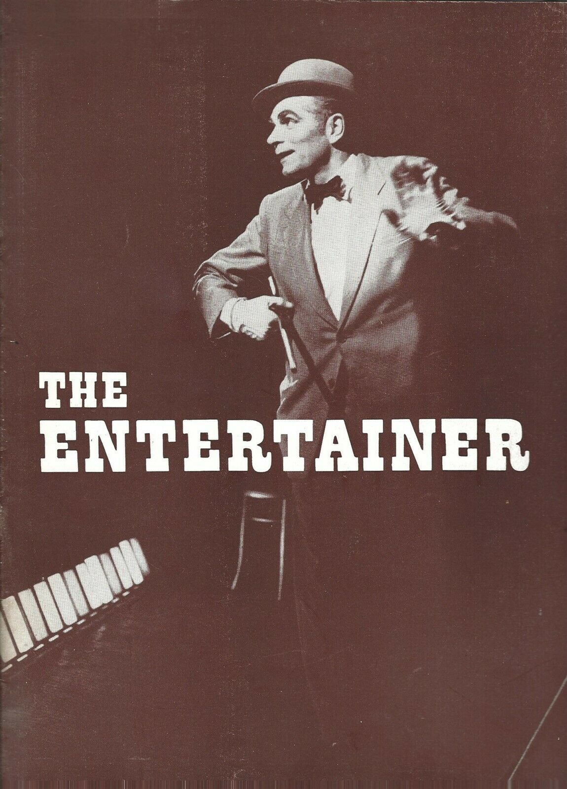 The Entertainer Souvenir Program Book, Laurence Olivier, Joan Plowright, 1958